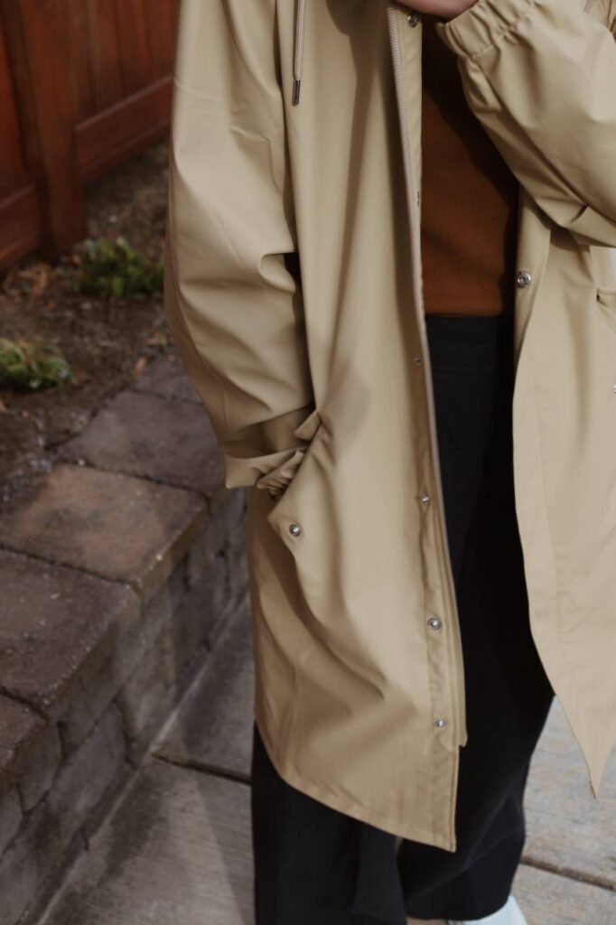 waterproof trench coat, lightweight raincoat with hood and pockets